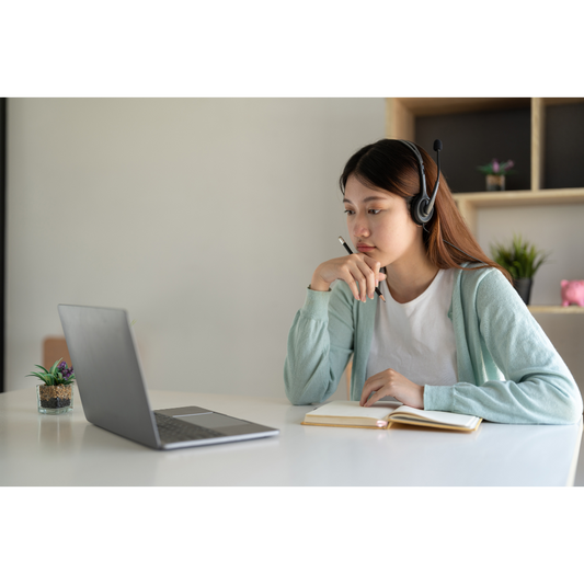 Study After Work, Grow at Work: Online Laser Training That Fits